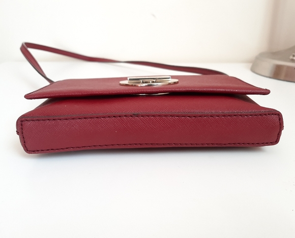 SOLD-Kate Spade Small Saffiano Leather Crossbody Bag - Picture 8 of 12